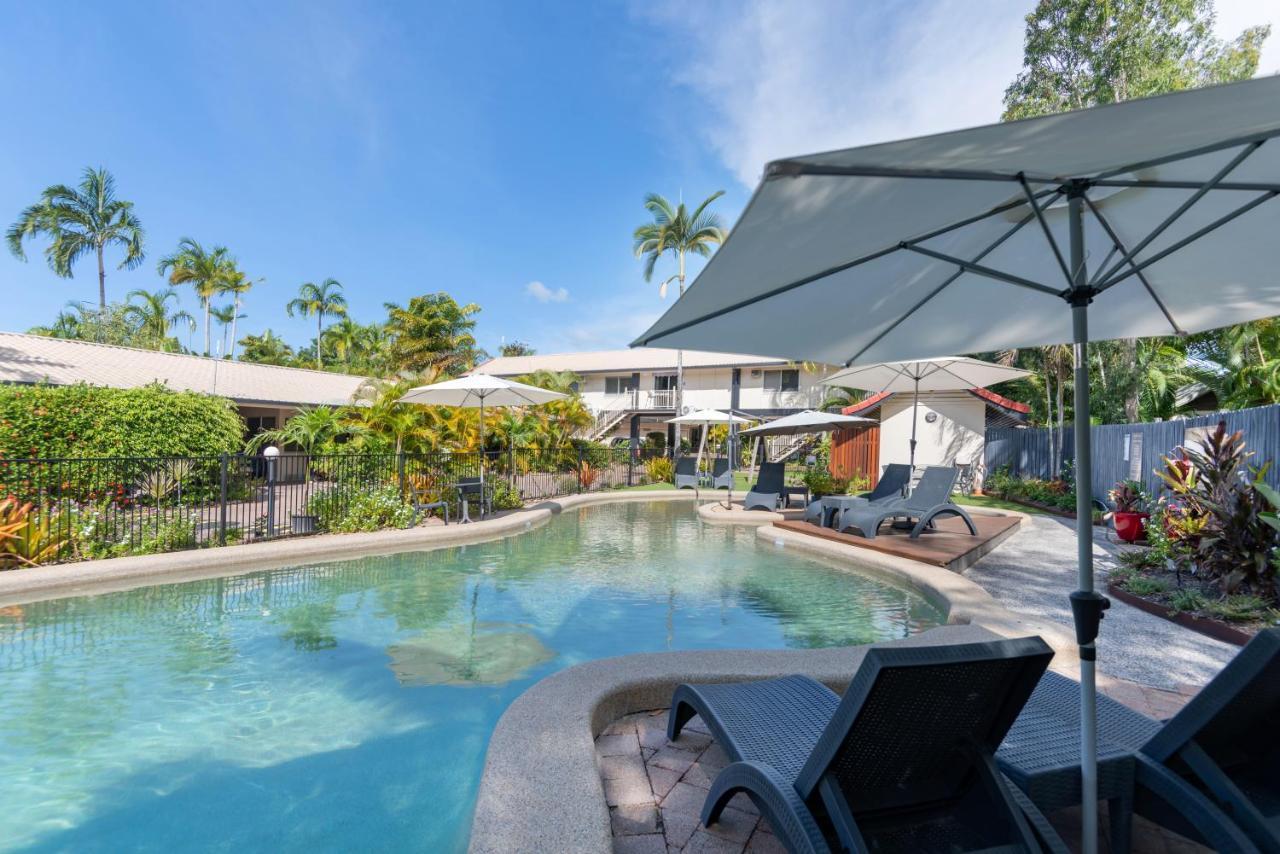 Lychee Tree Holiday Apartments Port Douglas Extérieur photo