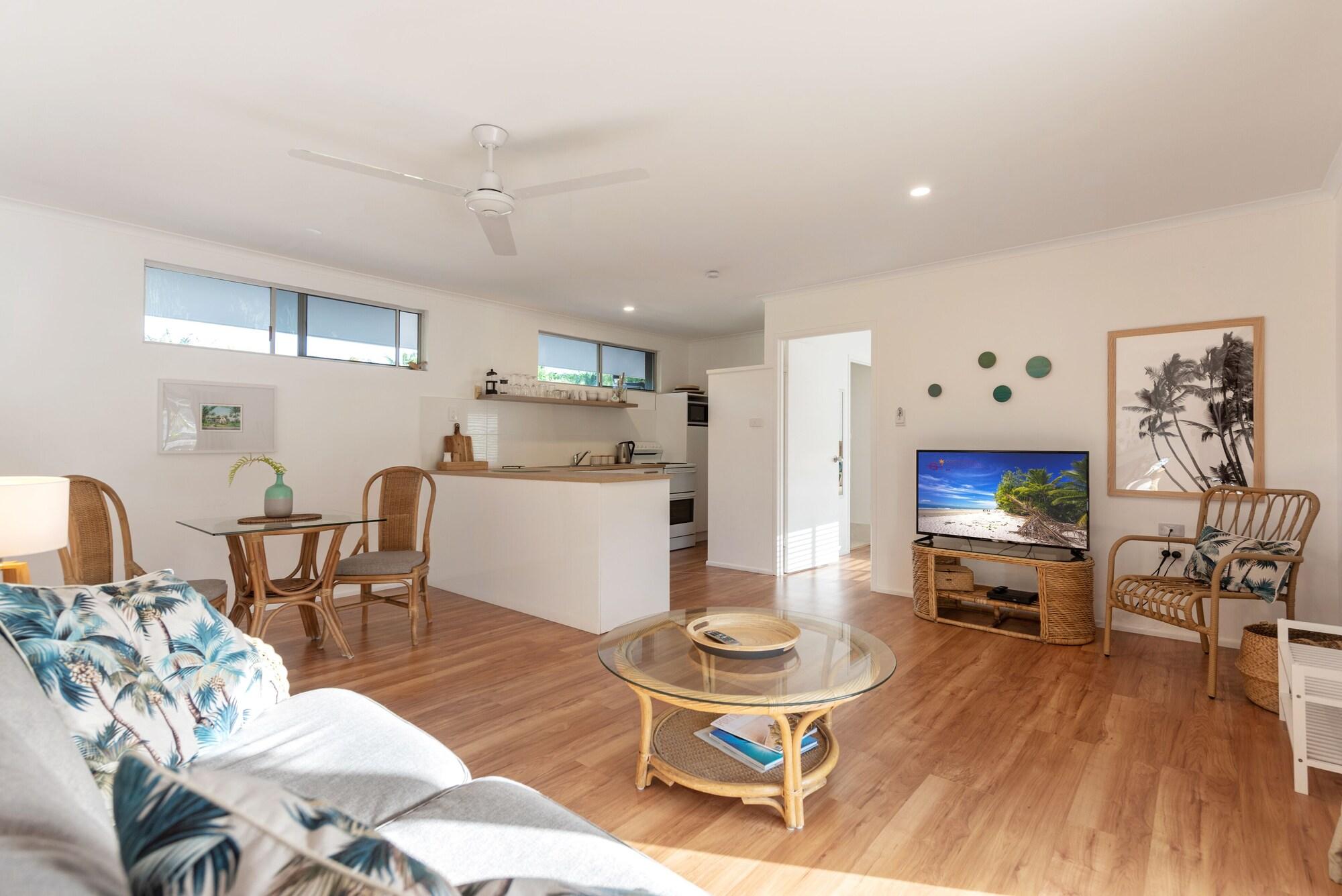 Lychee Tree Holiday Apartments Port Douglas Extérieur photo
