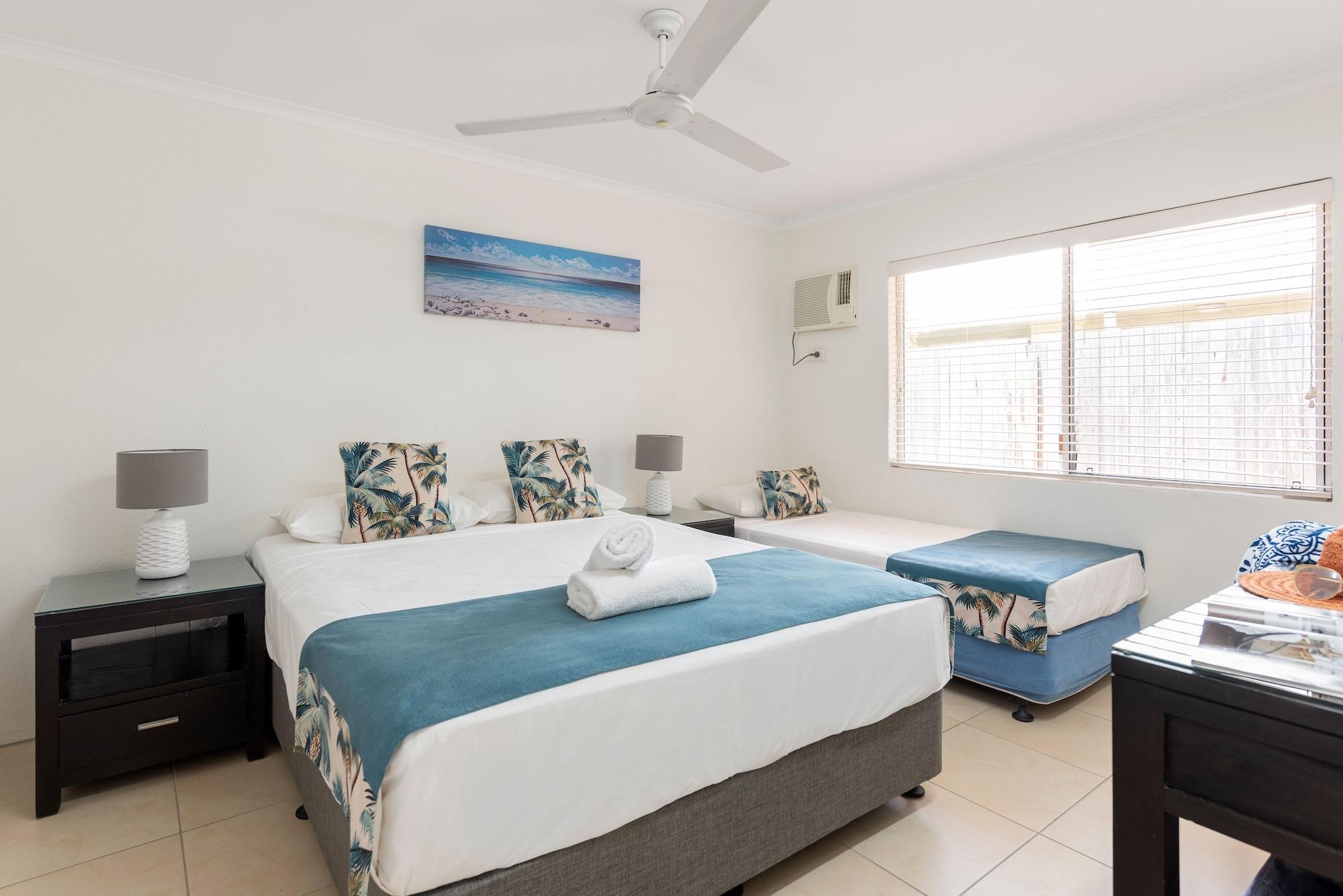 Lychee Tree Holiday Apartments Port Douglas Extérieur photo